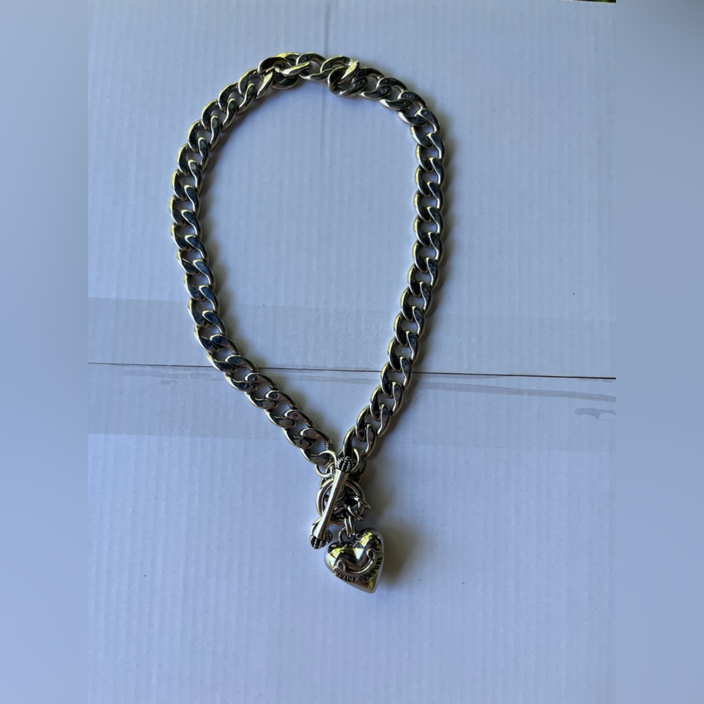 Juicy Couture Silver heart necklace